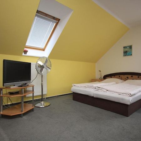 Apartman Pod Cernou Horou Rožnov pod Radhoštěm Eksteriør bilde