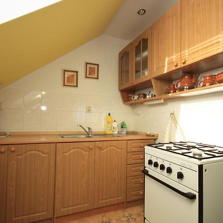 Apartman Pod Cernou Horou Rožnov pod Radhoštěm Eksteriør bilde